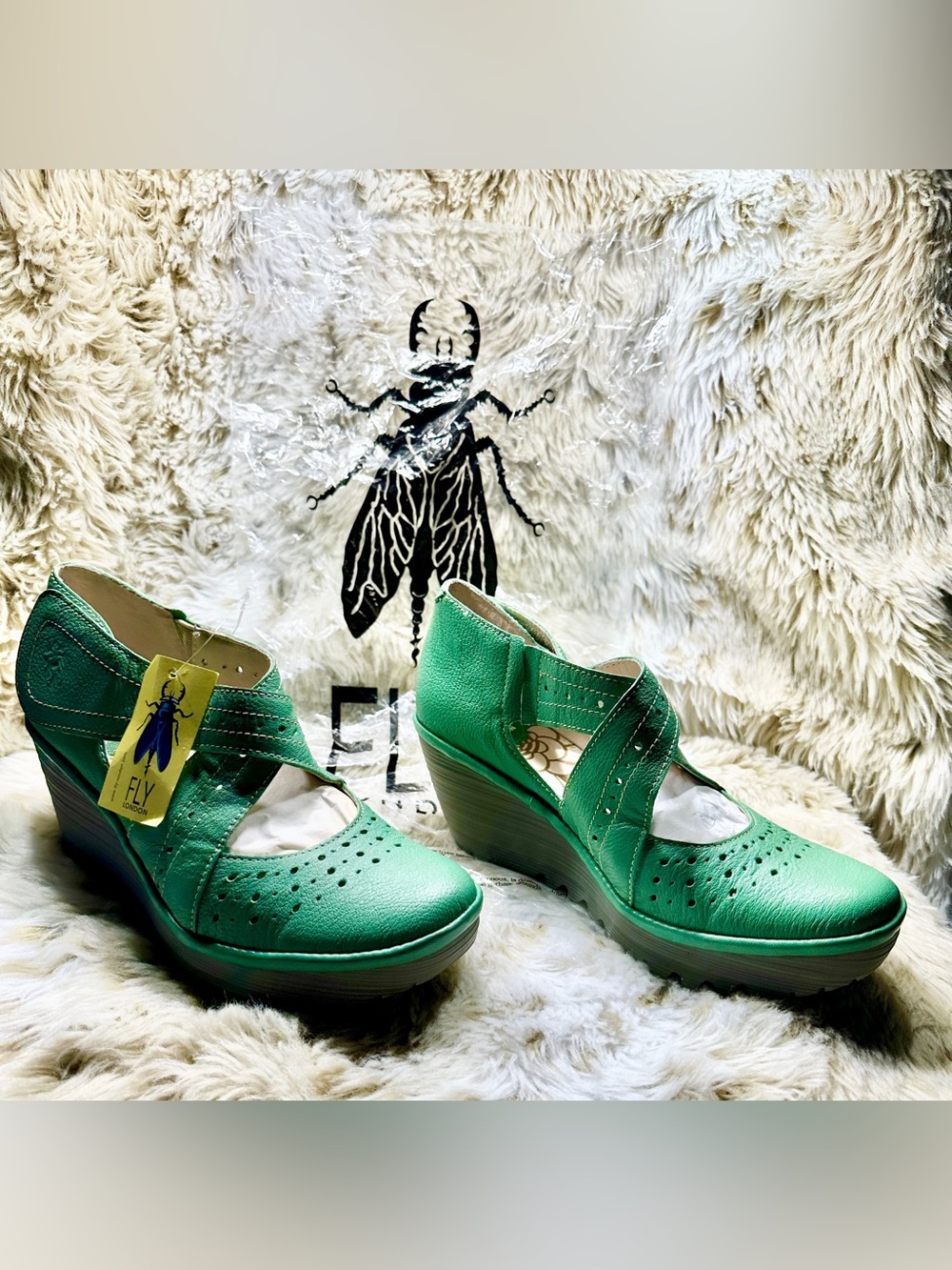 FLY London Yala Green Leather Cutout Wedge Sandals Mary Jane EU 37 (US 6.5)NWT - Picture 2 of 8